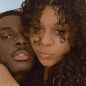 Meet your Posher, Devonte